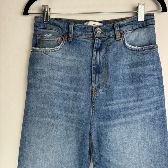 Zara Premium Denim Straight Leg Jeans Sz 4 Medium Wash High Rise - Picture 4 of 15